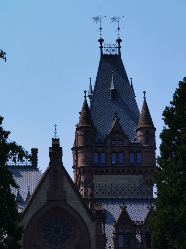 Beachte die Schloss Drachenburg Öffnungszeiten